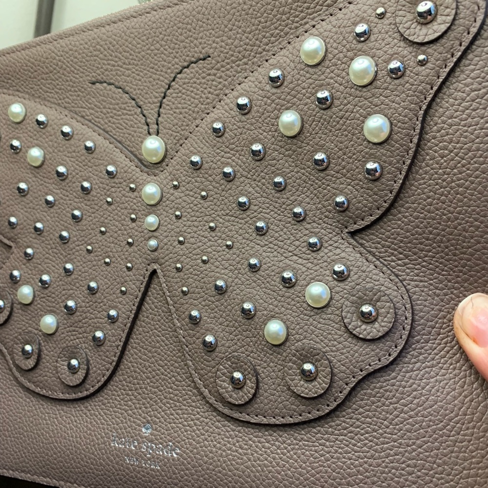 SOLD⛔️Authentic Kate Spade leather Butterfly zip pouch - Picture 8 of 8